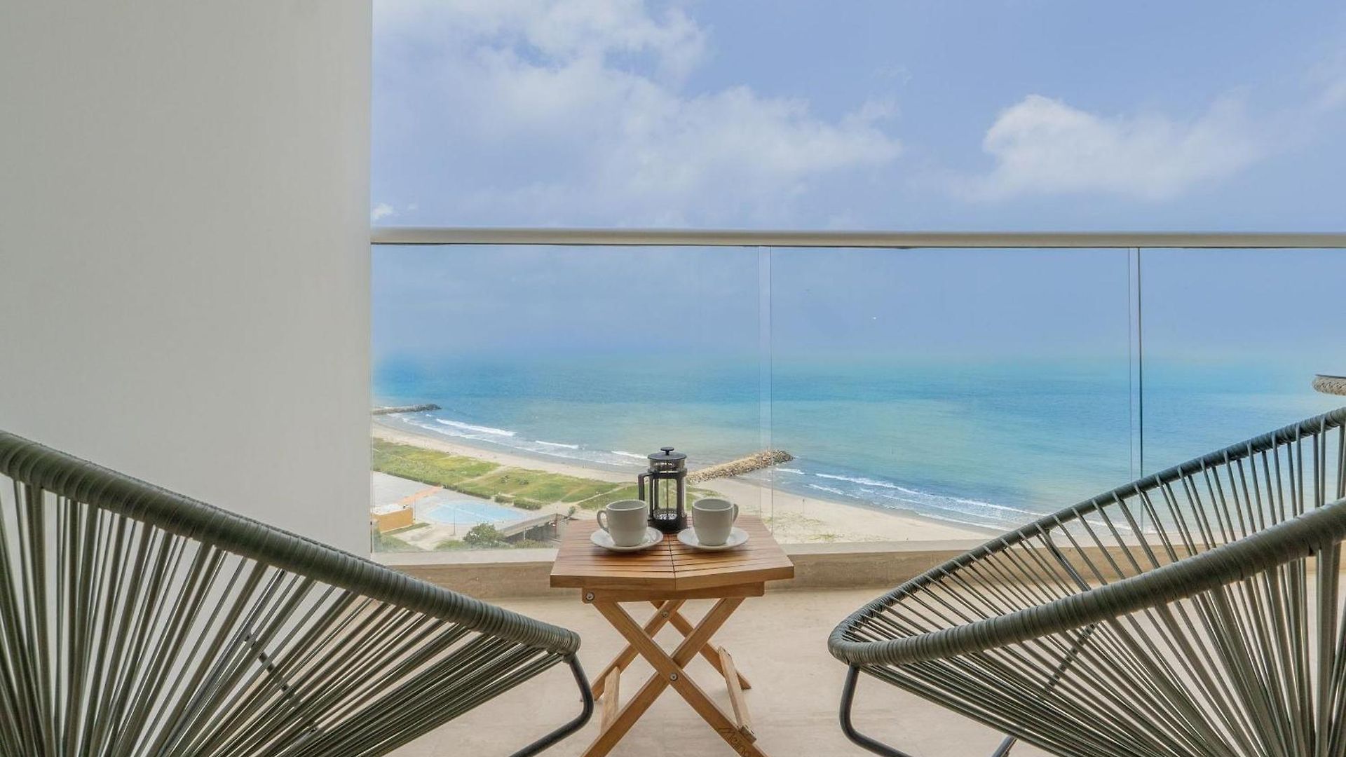 Cb1515 | Lujosa Con Vista Al Mar Y Balcón Apartamento
